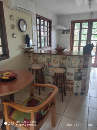 Imagem Casa com 3 Quartos à Venda, 600 m² em Vargem Pequena - Florianópolis Imagem Casa com 3 Quartos à Venda, 600 m² em Vargem Pequena - Florianópolis