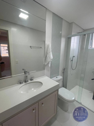 Imagem Apartamento com 3 Quartos à Venda, 138 m² em Centro - Balneário Camboriú Imagem Apartamento com 3 Quartos à Venda, 138 m² em Centro - Balneário Camboriú