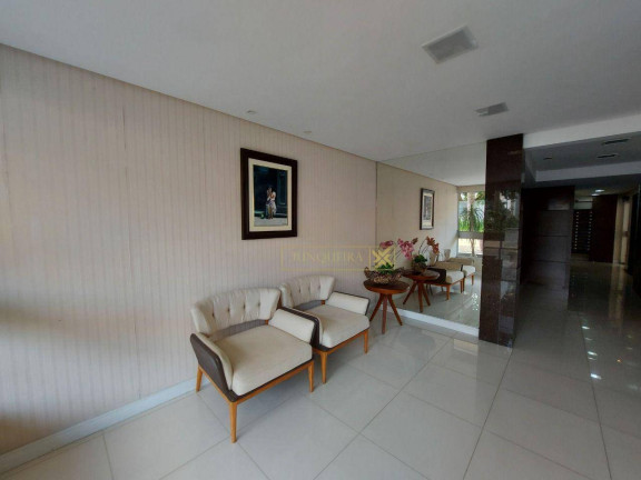 Imagem Imóvel com 3 Quartos à Venda, 131 m² em Centro - Florianópolis Imagem Imóvel com 3 Quartos à Venda, 131 m² em Centro - Florianópolis