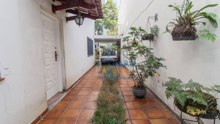Imagem Casa com 4 Quartos à Venda, 400 m² em água Branca - São Paulo Imagem Casa com 4 Quartos à Venda, 400 m² em água Branca - São Paulo