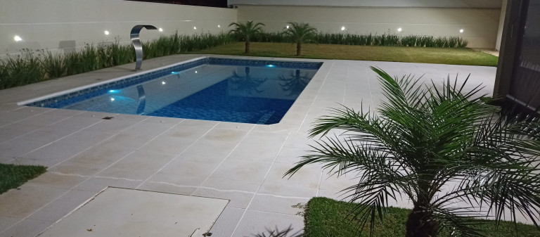 Imagem Casa com 4 Quartos à Venda, 250 m² em Ninho Verde - Porangaba Imagem Casa com 4 Quartos à Venda, 250 m² em Ninho Verde - Porangaba