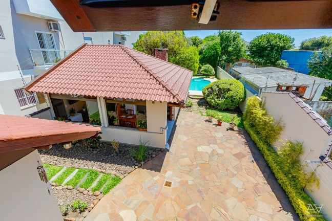 Imagem Casa com 4 Quartos à Venda, 210 m² em Niterói - Canoas Imagem Casa com 4 Quartos à Venda, 210 m² em Niterói - Canoas