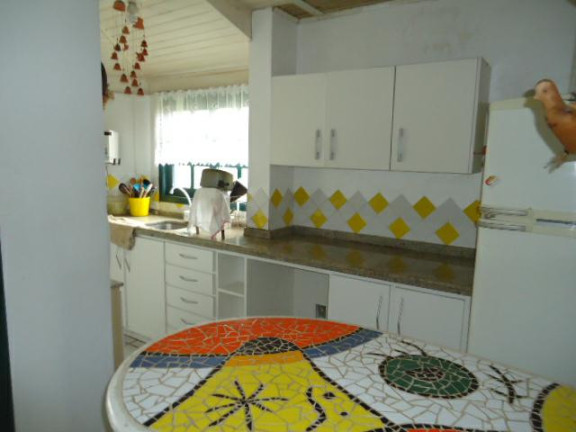 Imagem Sobrado com 3 Quartos à Venda, 90 m² em Capão Novo - Capao Da Canoa Imagem Sobrado com 3 Quartos à Venda, 90 m² em Capão Novo - Capao Da Canoa