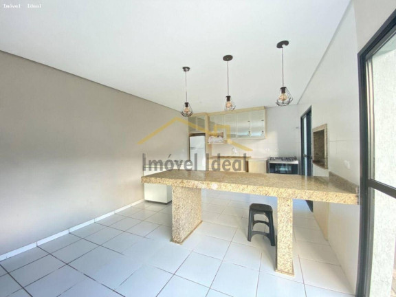 Imagem Casa com 4 Quartos à Venda, 210 m² em Campo Comprido - Curitiba Imagem Casa com 4 Quartos à Venda, 210 m² em Campo Comprido - Curitiba