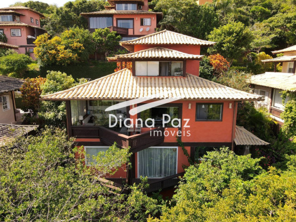 Imagem Casa de Condomínio com 5 Quartos à Venda, 201 m² em João Fernandes - Búzios Imagem Casa de Condomínio com 5 Quartos à Venda, 201 m² em João Fernandes - Búzios