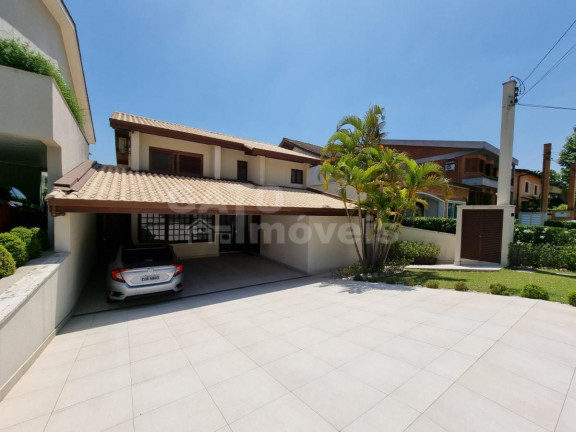 Imagem Casa com 3 Quartos à Venda, 300 m² em Alphaville - Santana De Parnaíba Imagem Casa com 3 Quartos à Venda, 300 m² em Alphaville - Santana De Parnaíba