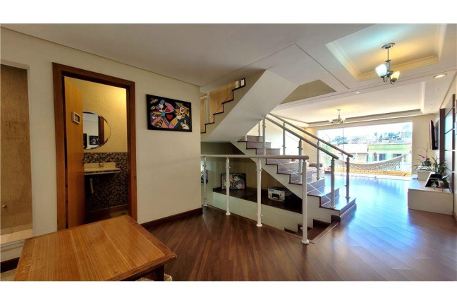 Imagem Casa com 3 Quartos à Venda, 403 m² em Vila Curuçá - Santo André