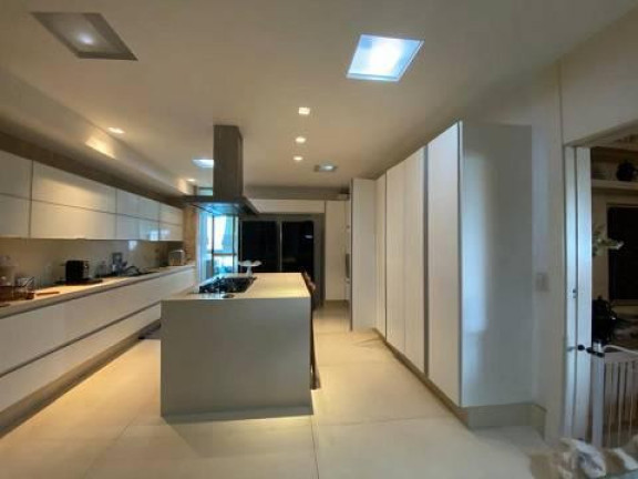 Imagem Apartamento com 4 Quartos à Venda, 301 m² em Barra Da Tijuca - Rio De Janeiro Imagem Apartamento com 4 Quartos à Venda, 301 m² em Barra Da Tijuca - Rio De Janeiro