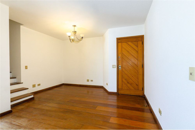 Imagem Imóvel com 3 Quartos à Venda, em Vila Andrade - São Paulo Imagem Imóvel com 3 Quartos à Venda, em Vila Andrade - São Paulo