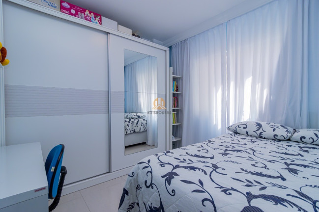 Imagem Imóvel com 4 Quartos à Venda, 112 m² em Centro - Balneário Camboriú