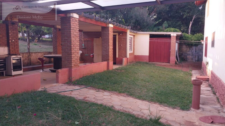 Imagem Chácara com 8 Quartos à Venda, 1.392 m² em Chácaras Santo André - Bragança Paulista Imagem Chácara com 8 Quartos à Venda, 1.392 m² em Chácaras Santo André - Bragança Paulista