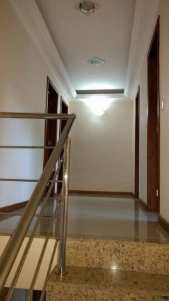Imagem Casa com 5 Quartos à Venda, em Ypu - Nova Friburgo Imagem Casa com 5 Quartos à Venda, em Ypu - Nova Friburgo