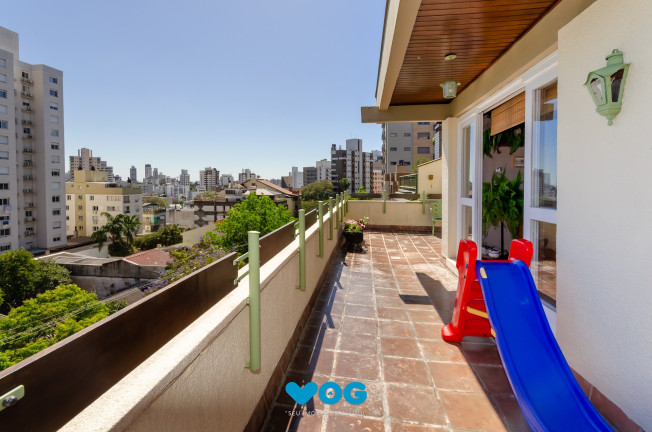 Imagem Imóvel com 2 Quartos à Venda, 150 m² em Petrópolis - Porto Alegre