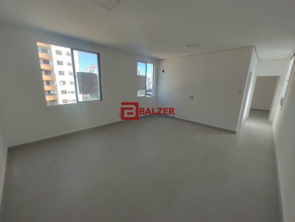 Imagem Apartamento com 2 Quartos à Venda, 76 m² em Centro - Florianópolis Imagem Apartamento com 2 Quartos à Venda, 76 m² em Centro - Florianópolis