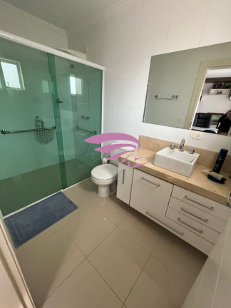 Imagem Casa com 4 Quartos à Venda, 264 m² em São Braz - Curitiba Imagem Casa com 4 Quartos à Venda, 264 m² em São Braz - Curitiba