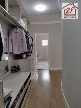 Imagem Casa com 3 Quartos à Venda, 379 m² em Vila Zezé - Jacareí Imagem Casa com 3 Quartos à Venda, 379 m² em Vila Zezé - Jacareí