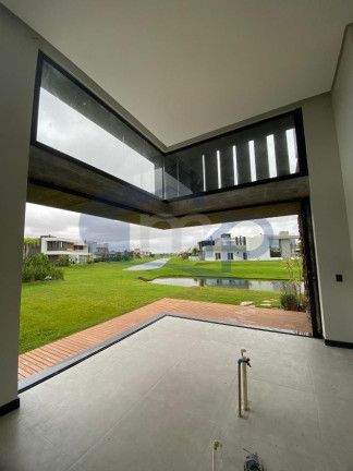 Imagem Casa com 4 Quartos à Venda, 250 m² em Engenho Velho - Torres Imagem Casa com 4 Quartos à Venda, 250 m² em Engenho Velho - Torres