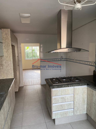 Imagem Apartamento com 3 Quartos à Venda, 151 m² em Gonzaga - Santos Imagem Apartamento com 3 Quartos à Venda, 151 m² em Gonzaga - Santos