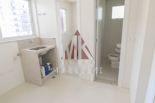 Imagem Imóvel com 3 Quartos à Venda, 207 m² em Zona 01 - Maringá Imagem Imóvel com 3 Quartos à Venda, 207 m² em Zona 01 - Maringá
