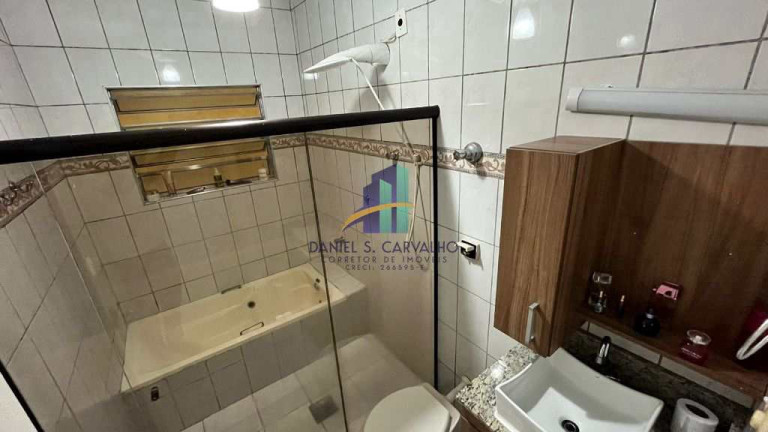 Imagem Casa com 5 Quartos à Venda, 258 m² em Guilhermina - Praia Grande