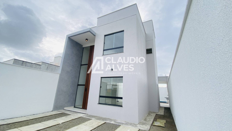 Imagem Casa com 3 Quartos à Venda, 110 m² em Registro - Feira De Santana Imagem Casa com 3 Quartos à Venda, 110 m² em Registro - Feira De Santana