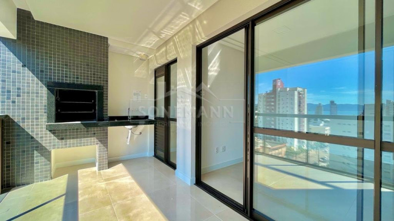 Imagem Apartamento com 3 Quartos à Venda, 123 m² em Canto - Florianópolis Imagem Apartamento com 3 Quartos à Venda, 123 m² em Canto - Florianópolis