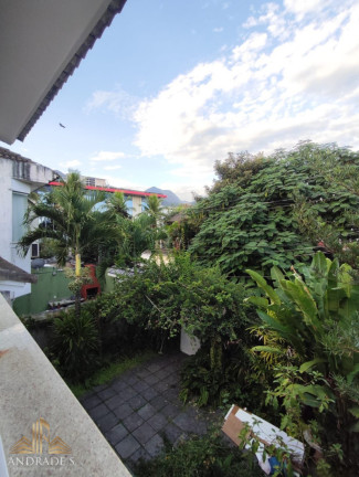 Imagem Casa de Condomínio com 2 Quartos à Venda, 125 m² em Vargem Pequena - Rio De Janeiro