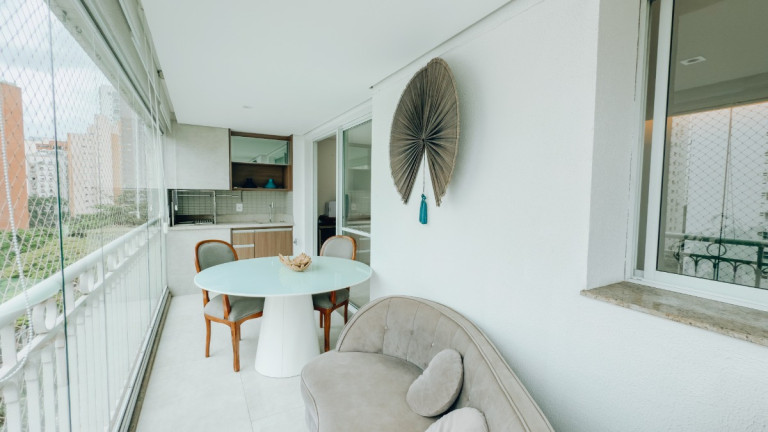 Imagem Apartamento com 3 Quartos à Venda, 143 m² em Moema - São Paulo