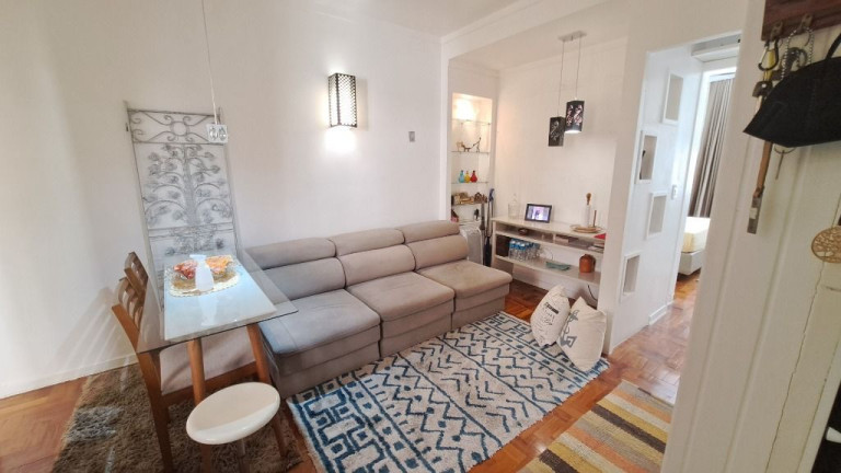 Apartamento com 2 Quartos à Venda, 48 m² em Pitangueiras - Guarujá