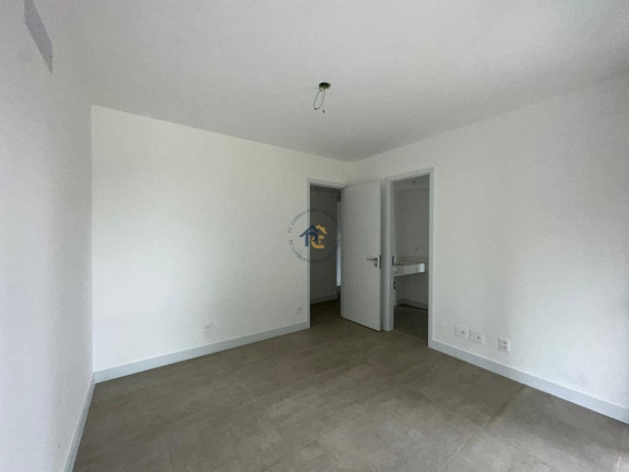 Imagem Apartamento com 4 Quartos à Venda, em Lagoa - Rio De Janeiro Imagem Apartamento com 4 Quartos à Venda, em Lagoa - Rio De Janeiro