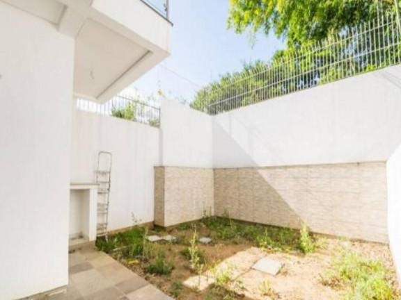 Imagem Sobrado com 3 Quartos à Venda, 190 m² em Jardim Itu - Porto Alegre