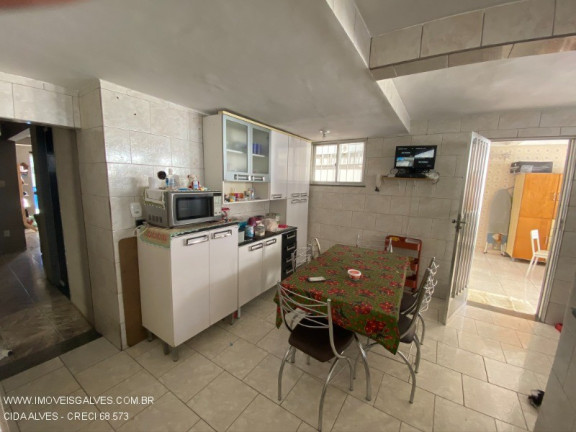 Imagem Sobrado com 2 Quartos à Venda,  em Saracuruna - Duque De Caxias