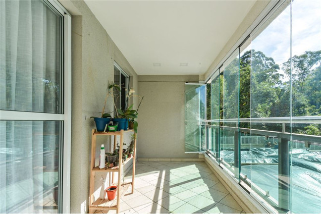 Imagem Imóvel com 3 Quartos à Venda, em Vila Andrade - São Paulo Imagem Imóvel com 3 Quartos à Venda, em Vila Andrade - São Paulo
