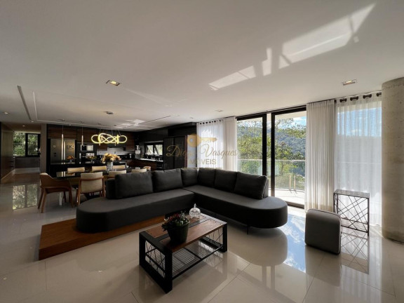 Imagem Casa com 6 Quartos à Venda, 1.713 m² em Quebra Frascos - Teresópolis Imagem Casa com 6 Quartos à Venda, 1.713 m² em Quebra Frascos - Teresópolis
