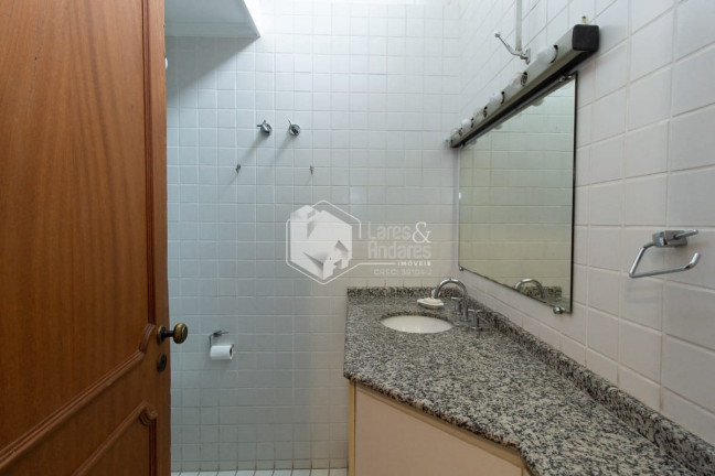 Imagem Casa com 5 Quartos à Venda, 330 m² em Planalto Paulista - São Paulo Imagem Casa com 5 Quartos à Venda, 330 m² em Planalto Paulista - São Paulo