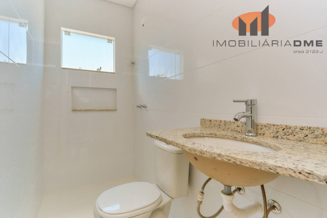 Imagem Sobrado com 3 Quartos à Venda, 100 m² em Santa Felicidade - Curitiba Imagem Sobrado com 3 Quartos à Venda, 100 m² em Santa Felicidade - Curitiba
