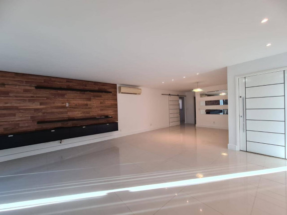 Imagem Cobertura com 5 Quartos à Venda, 390 m² em Recreio Dos Bandeirantes - Rio De Janeiro Imagem Cobertura com 5 Quartos à Venda, 390 m² em Recreio Dos Bandeirantes - Rio De Janeiro