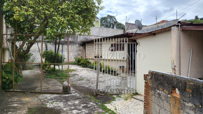 Imagem Terreno à Venda, 454 m² em Vista Alegre - Curitiba Imagem Terreno à Venda, 454 m² em Vista Alegre - Curitiba