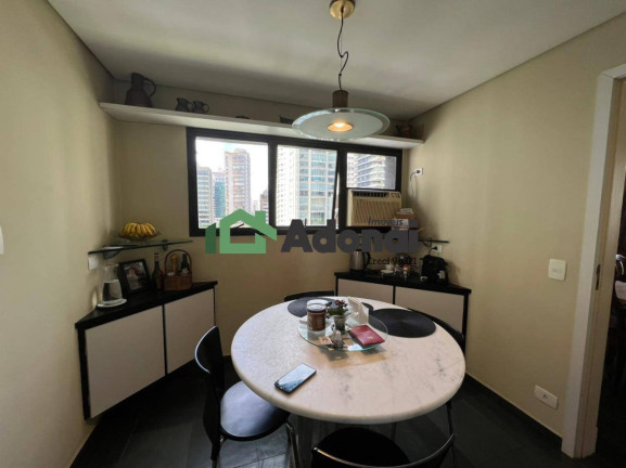 Imagem Apartamento com 3 Quartos à Venda, 220 m² em Itaim Bibi - São Paulo