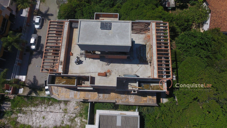 Imagem Apartamento com 2 Quartos à Venda, 79 m² em Mariscal - Bombinhas