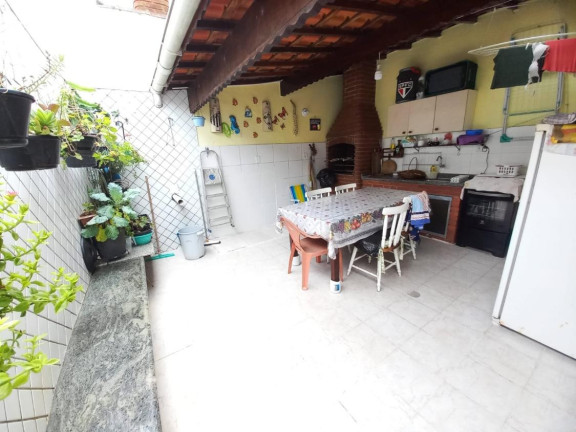 Imagem Casa com 2 Quartos à Venda, em Caiçara - Praia Grande Imagem Casa com 2 Quartos à Venda, em Caiçara - Praia Grande