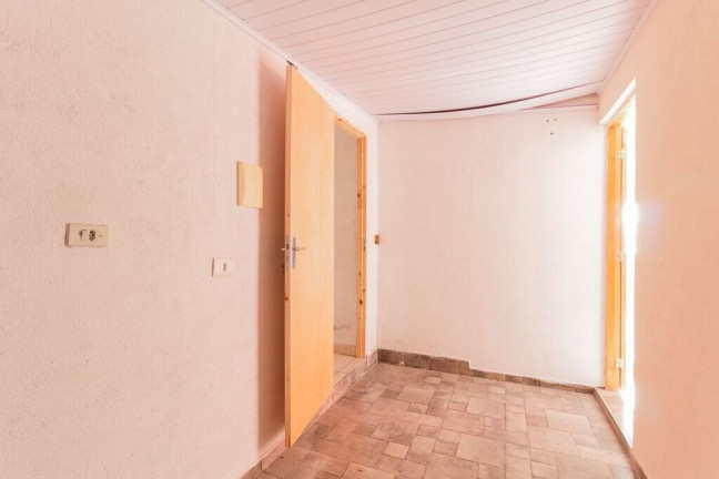 Imagem Casa com 6 Quartos à Venda, 190 m² em Jardim Lajeado - São Paulo Imagem Casa com 6 Quartos à Venda, 190 m² em Jardim Lajeado - São Paulo