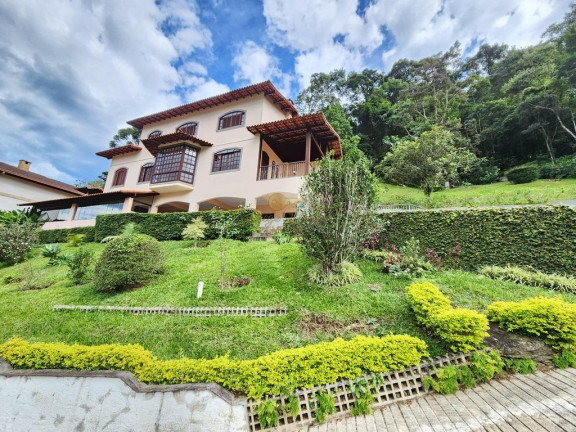 Imagem Casa com 4 Quartos à Venda, 235 m² em Quinta Da Barra - Teresópolis Imagem Casa com 4 Quartos à Venda, 235 m² em Quinta Da Barra - Teresópolis