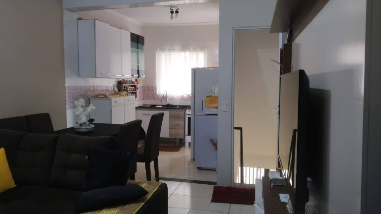 Imagem Casa com 2 Quartos à Venda, em Taboão - Diadema Imagem Casa com 2 Quartos à Venda, em Taboão - Diadema