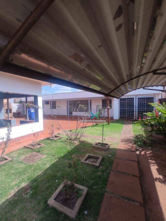 Imagem Casa com 5 Quartos à Venda, 350 m² em Centro - Campo Grande Imagem Casa com 5 Quartos à Venda, 350 m² em Centro - Campo Grande