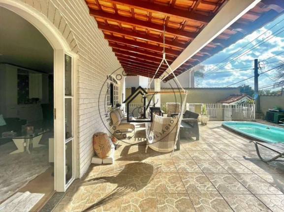 Imagem Casa com 3 Quartos à Venda, 315 m² em Vila Diva - Carapicuíba Imagem Casa com 3 Quartos à Venda, 315 m² em Vila Diva - Carapicuíba