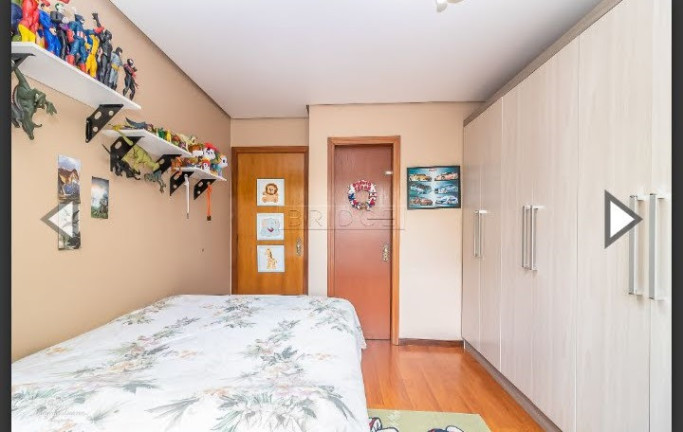 Imagem Imóvel com 3 Quartos à Venda, 128 m² em Petrópolis - Porto Alegre