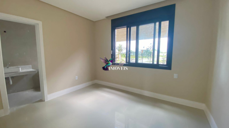 Imagem Casa de Condomínio com 4 Quartos à Venda, 324 m² em Centro - Capão Da Canoa Imagem Casa de Condomínio com 4 Quartos à Venda, 324 m² em Centro - Capão Da Canoa