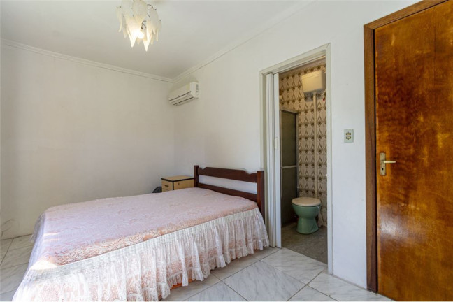 Imagem Casa com 3 Quartos à Venda, em Marechal Rondon - Canoas Imagem Casa com 3 Quartos à Venda, em Marechal Rondon - Canoas