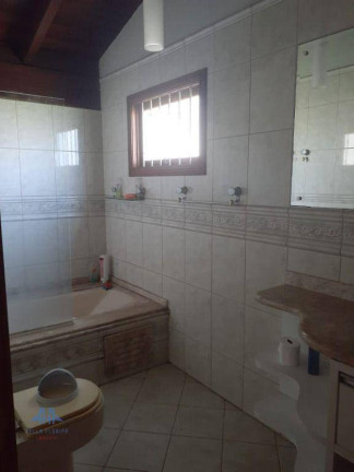 Imagem Casa com 4 Quartos à Venda, 430 m² em Jurerê - Florianópolis Imagem Casa com 4 Quartos à Venda, 430 m² em Jurerê - Florianópolis